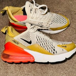 Women’s Nike Air Max 270
